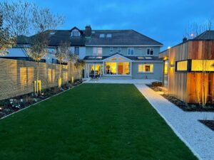 18新利电话与LandArt花园设计和建造